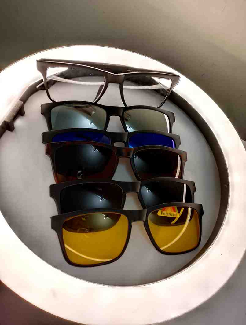 5 in 1 Attachment Glasses.